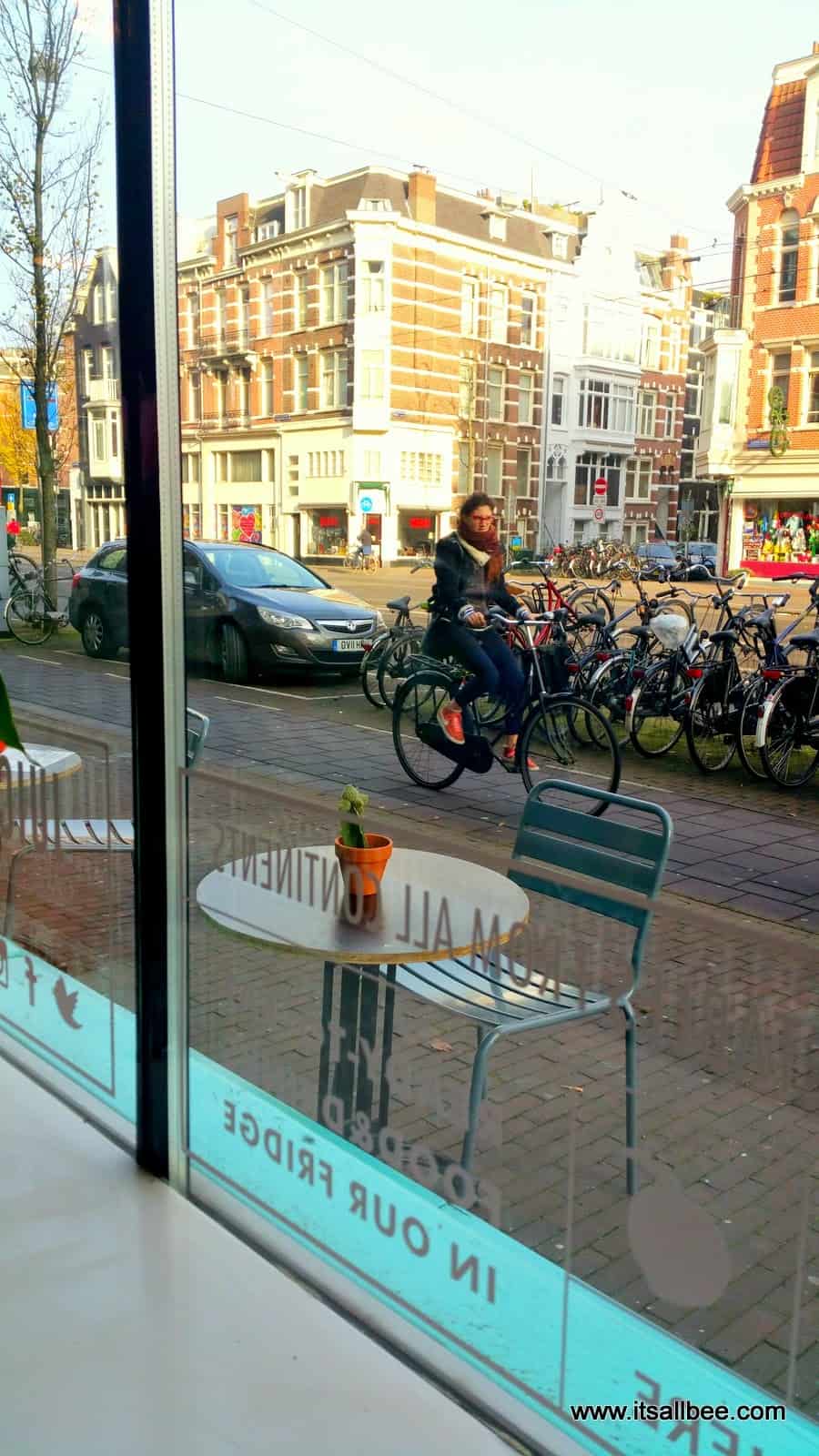 Amsterdam Brunch | These Are The Best Brunch Places In Amsterdam #food #foodie #netherlands #brunch #tours #juice #traveltips #europe #getinmybelly