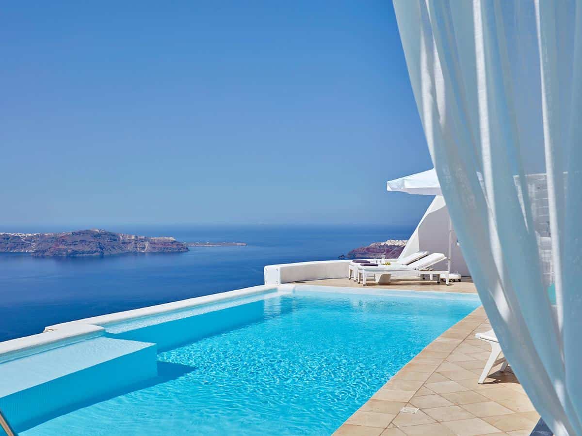 Astra Suites Santorini- The Best Hotels In Santorini | best luxury hotels santorini