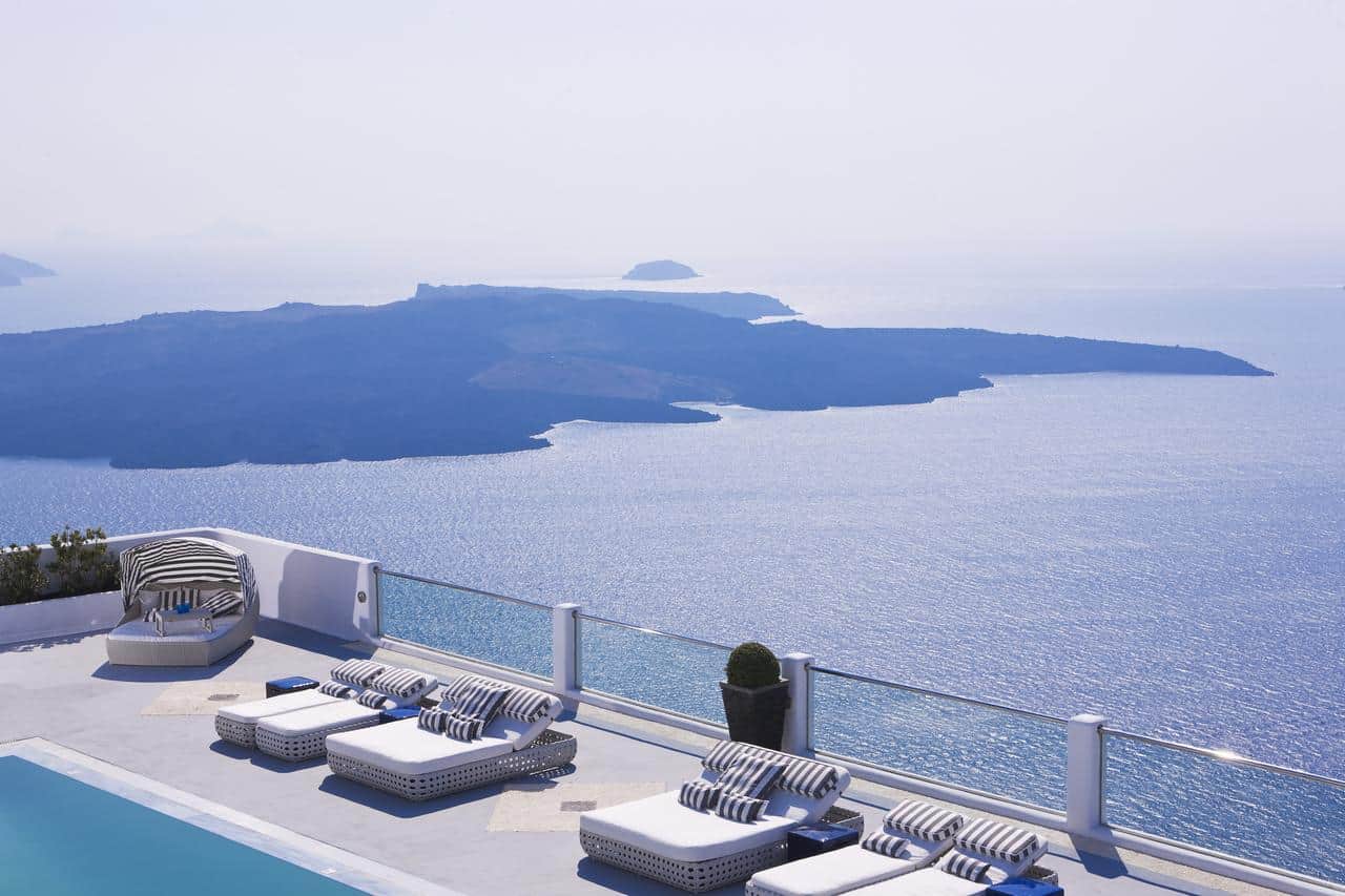 Where To Stay In Santorini | Best Places Hotels In Santorini- The Belvedere Hotel Santorini- The Best Hotels In Santorini The Best Hotels In Santorini | Where To Stay in Santorini