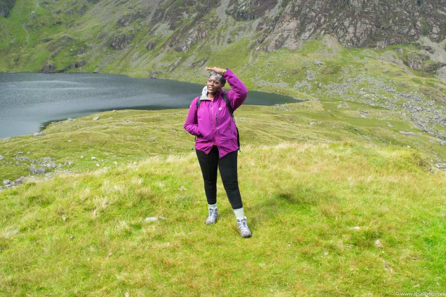 Hiking & Camping In Snowdonia | Packing Tips & Campsites Near Snowdon #outdoors #nature #adventure #lakes #mountains #packing #snowdon #camping #tips #wales #uk #trails #routes #itsallbee #adventureawaits