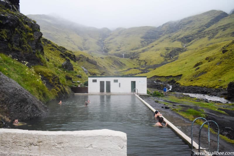 what to wear in iceland | what to pack for iceland - Iceland mountain pool