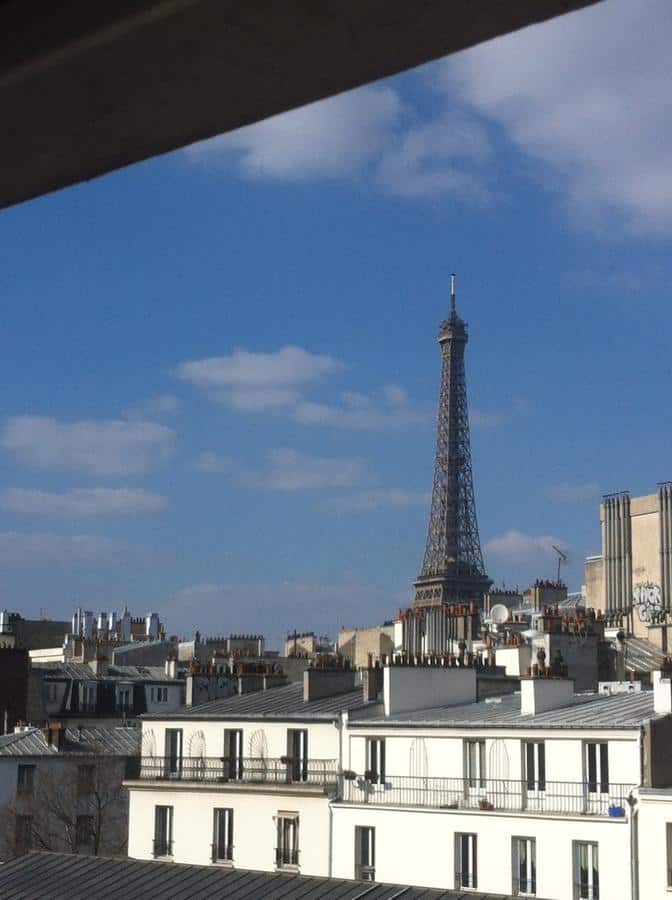 Hotéis em Paris Perto da Torre Eiffel - Viajando para a França e procurando por um hotel em Paris próximo da Torre Eiffel? Os hotéis com varanda para a Torre Eiffel em Paris são muitos, então aprecie enquanto eu mostro alguns dos melhores. 