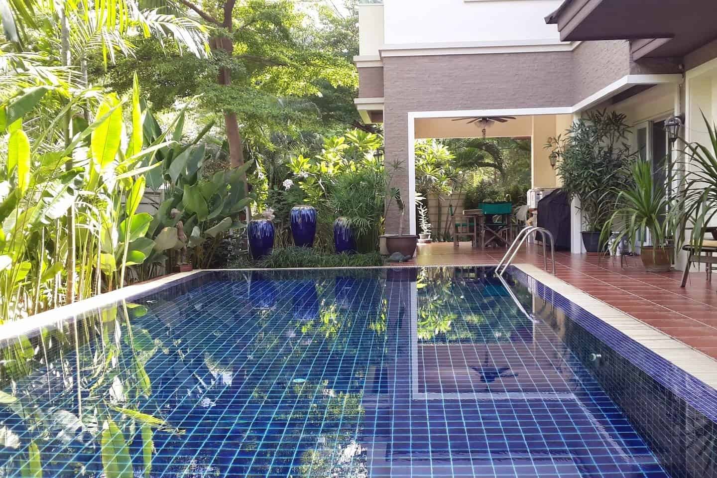 Bangkok Airbnb Accommodation