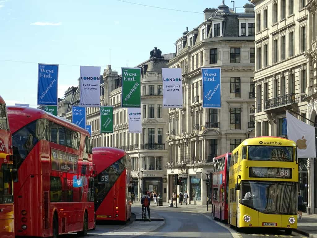 ONDE FICAR EM LONDRES | UM GUIA DAS MELHORES ÁREAS PARA FICAR EM LONDRES - #Hotéis #Londres #dicasdeviagem #shoreditch #londoneye #bigben #piccardily