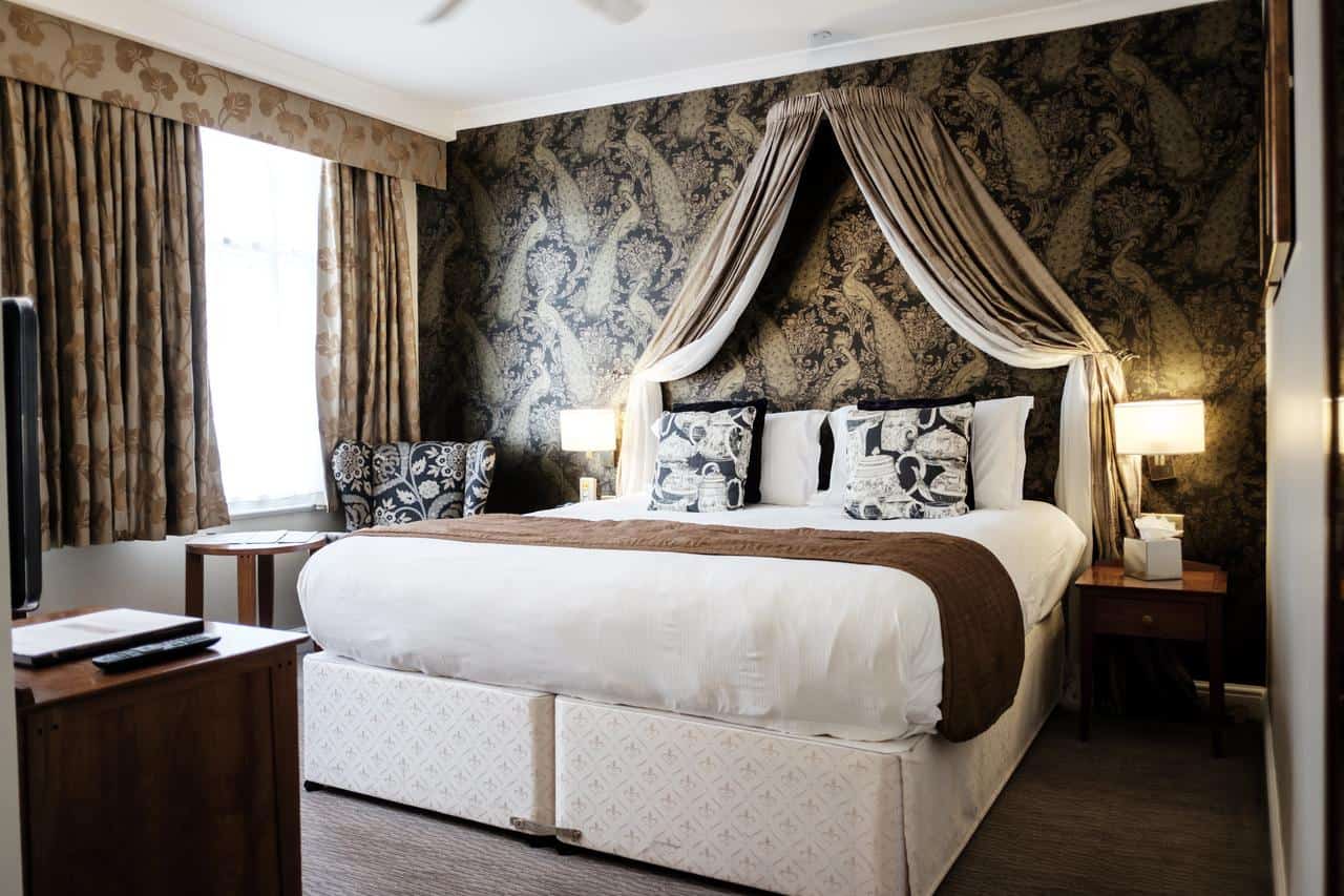 The Best London Hotels For New Years Eve Fireworks To Start The Year With A Spark!