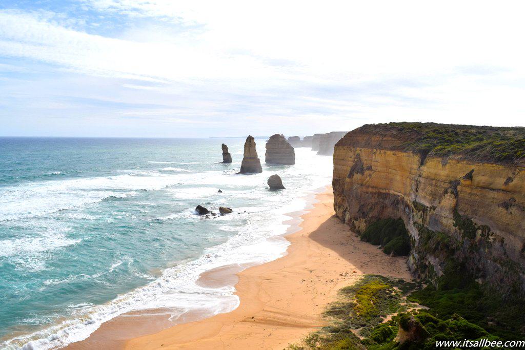 The perfect Sydney and Melbourne itinerary. An epic adventure packed itinerary with trips to Blue Mountains, Great Ocean Road, Grampians, Bondi Beach, Manly, Brighton Beach Bathing Boxes Beach, St Kilda. With options for sydney to melbourne roadtrip or flying. #traveltips #flights #solotrip #female #traveller #blogger #noire #downunder #aussie #roadtrip #oceania #itinerary 