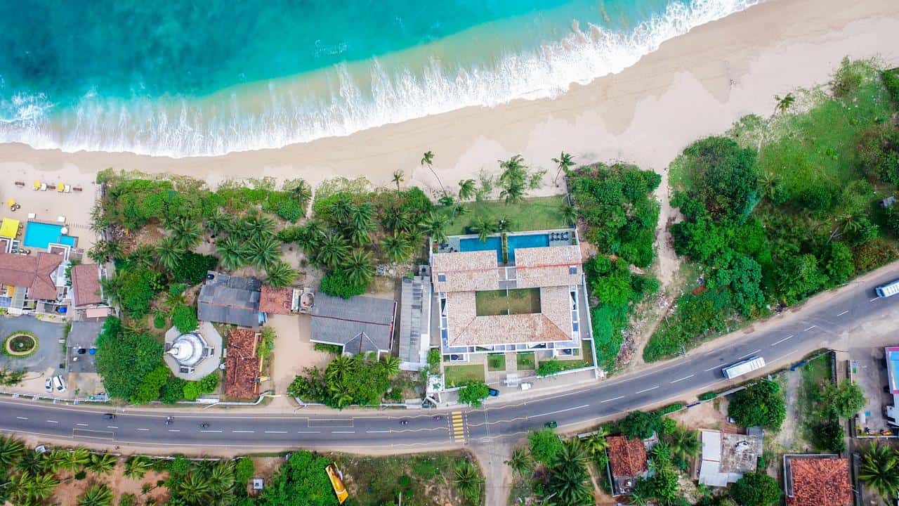 The Best Luxury Beach Villas In Sri Lanka - Perfect villas in sri lanka with private pool and on the beach with breezy seaviews