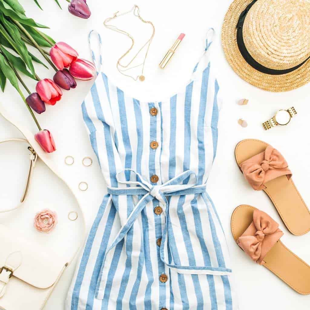 Spring in Europe? Here’s the Ultimate List of Items to Travel Europe in Style - The perfect packing list for Europe in spring #packing #carryon #2weeksineurope #traveltips #packingtips #spring #summer #outfits 