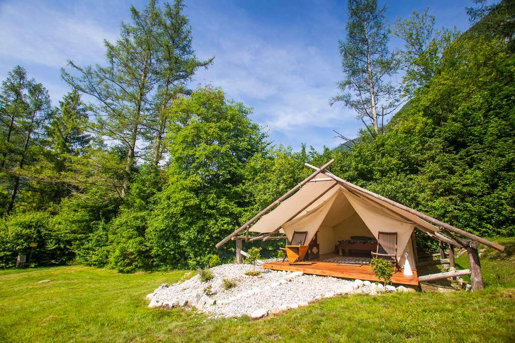 Glamping in Snowdonia - Cadair Idris hiking adventures with views of mountains in Snowdonia