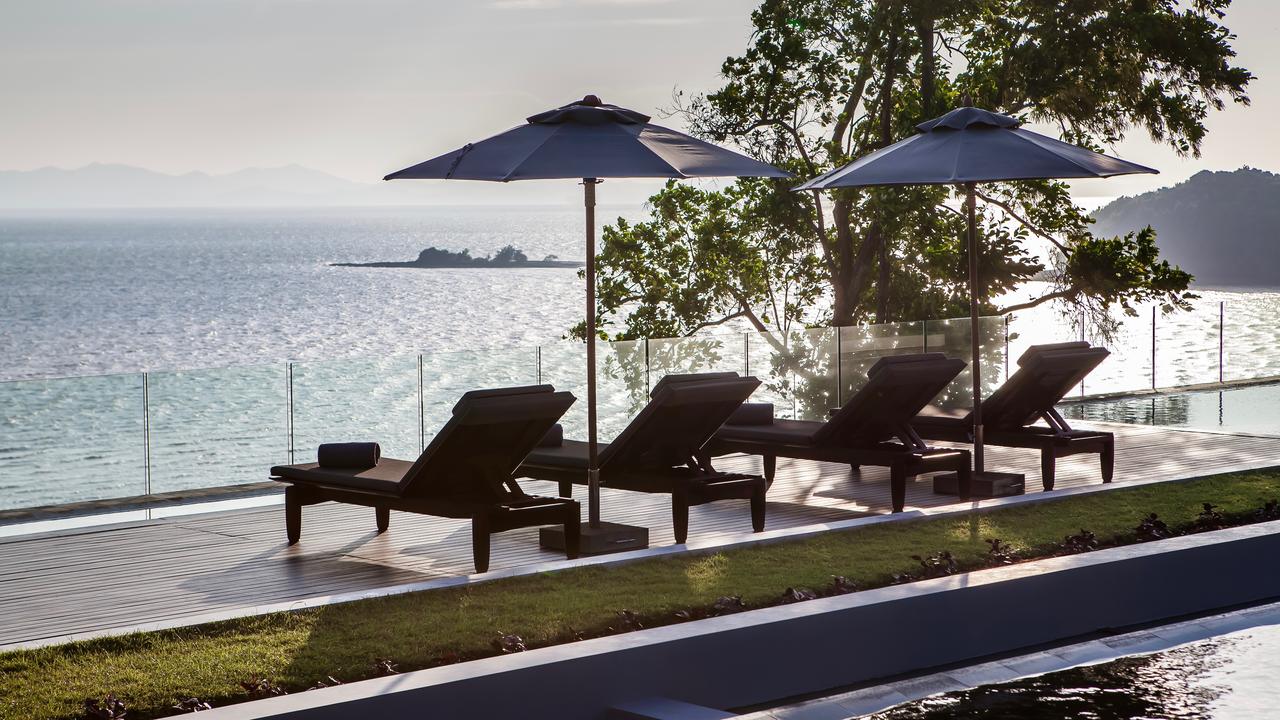 Luxury Beachfront Villas Phuket Has To Offer - The Best Beach Villas In Thailand