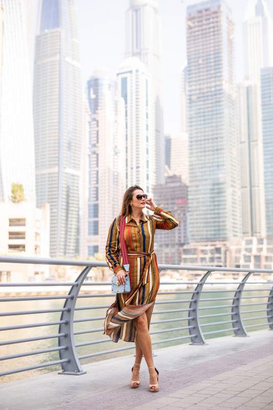 Tips The Best Dresses For Trips - A Dubai Dress - ItsAllBee | Solo Travel & Adventure Tips