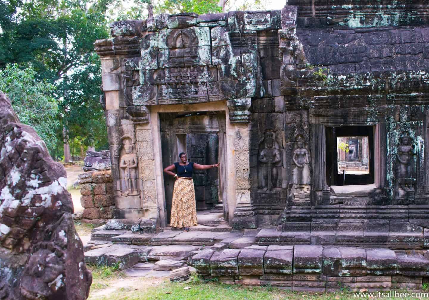 Cambodia Travel Tips - Things to know before travelling to Cambodia - Is Cambodia safe for tourists, what to bring when travelling to Cambodia, cambodia travel tips and advice, laws for tourist, things to see in Cambodia and places to visit. Best currency for Cambodia and all your need to know in terms of how much mony to bring and other travel tips. #southseaasia #traveltips #siemreap #angkorwat #taprohm #bayon #phrnompenh