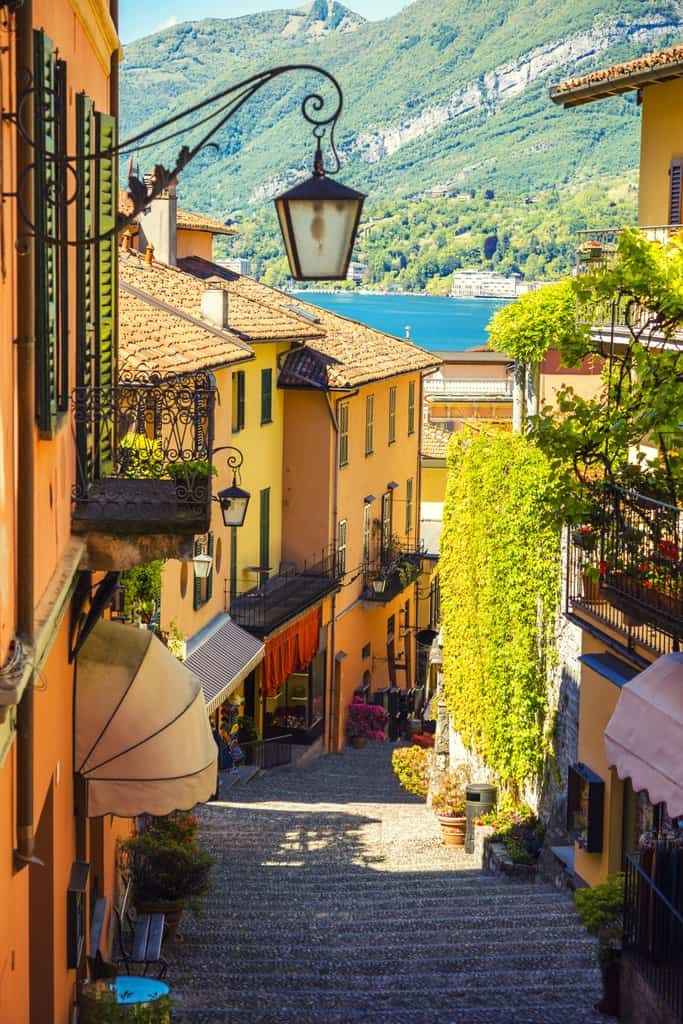 How to get from Milan to Lake Como Italy - Tips on trains, their costs and duration as well as options for buses from Milan to Lake Como. Guide to getting from Milan Airport to Bellagio Lake Como. Best way to get from Milan to Lake Como for day trip or longer stay. milan lake como #transport #trains #lakecomo #boattours #transers #ferry #traveltips #adventures #trip #ITALY #italia #oldtown