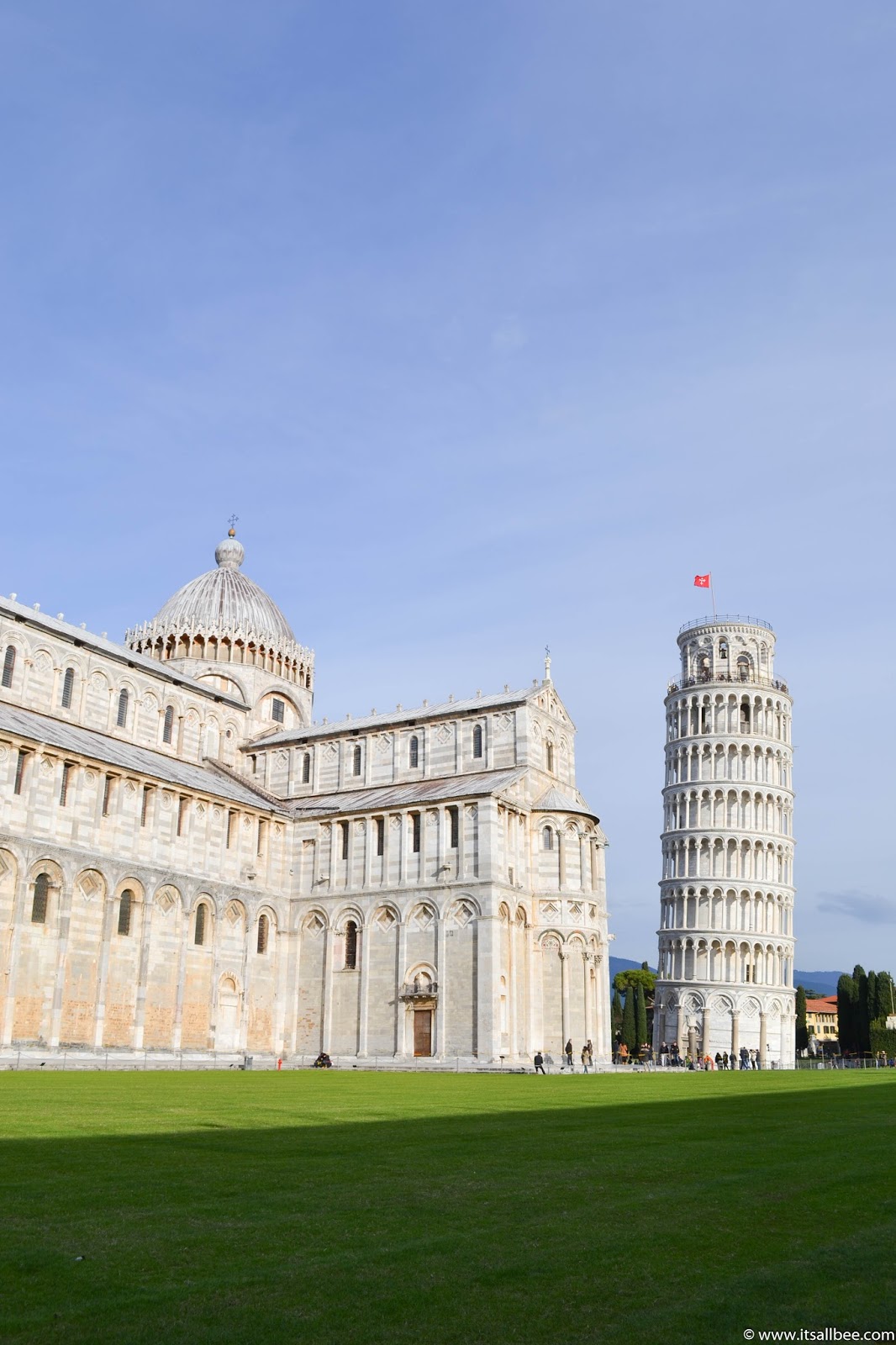 How to get from Pisa To Florence By Train Bus and Car! - Tips on how to travel between Florence and Pisa and a look at best way to get from Pisa to Florence. #Italy #florence #pisa #duomo #campanile #mariadelfiore #croce #miraclesquare #italian #gelato #transport #pisadaytrip