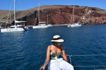 Santorini boat tours
