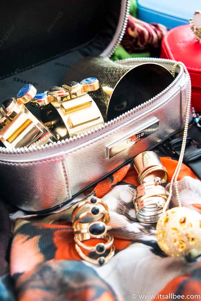 The Best Travel Jewelry Cases - These Personalized Jewelry Cases are Travel-Approved - Travel jewelry organizer cases storage #jewellerycase #jewellerybox #travel #organiser #trips #expensive jewellery - Travel Jewelry Box - www.itsallbee.com