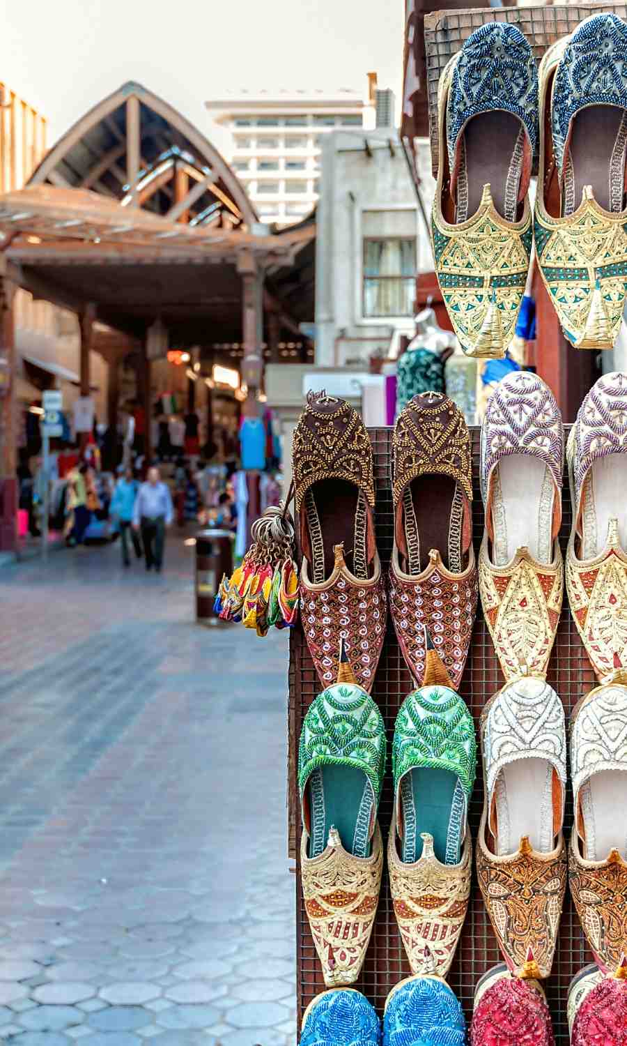 The Best Places for Cheap Shopping in Dubai