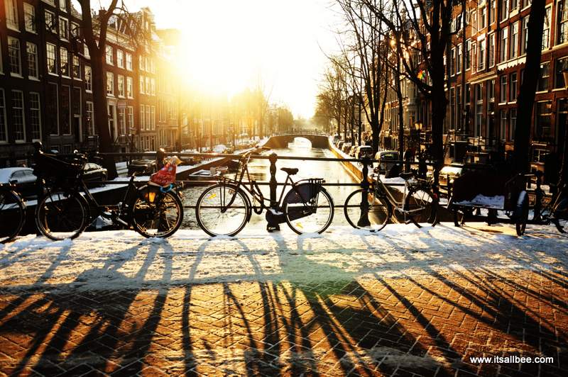 Amsterdam Winter Guide | Top Things To Do In Amsterdam In Winter - Amsterdam in winter, Amsterdam winter packing list, Amsterdam in winter things to do, Amsterdam in winter photography, amsterdam winter outfit ideas. #traveltips #itsallbee #europe #netherlands #travel #citybreak #seemycity