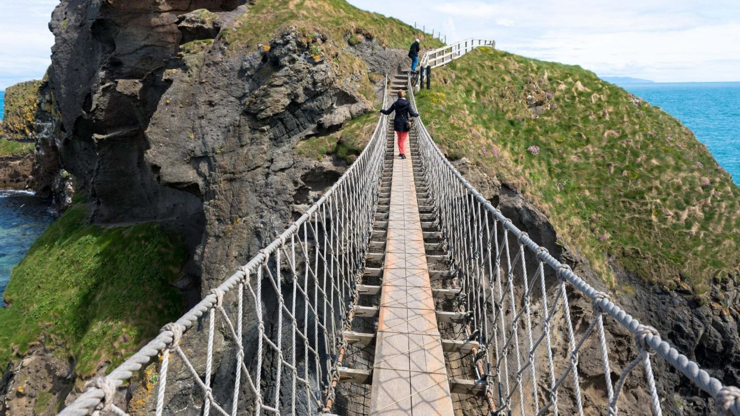 Giant Causeway Ireland Rope Bridge |  Giant Causeway Ireland Rock Formations | Rope Bridge Northern Ireland | Ireland Travel Guide | Ireland Travel Best Spots | Ireland Travel Itinerary | Ireland Bucket List Things To Do In