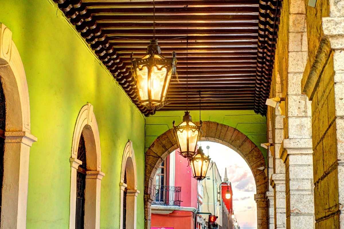 A local's guide to things to do in Merida, Mexico. From markets to beaches, cute neighbourhoods and unique attractions not to miss.