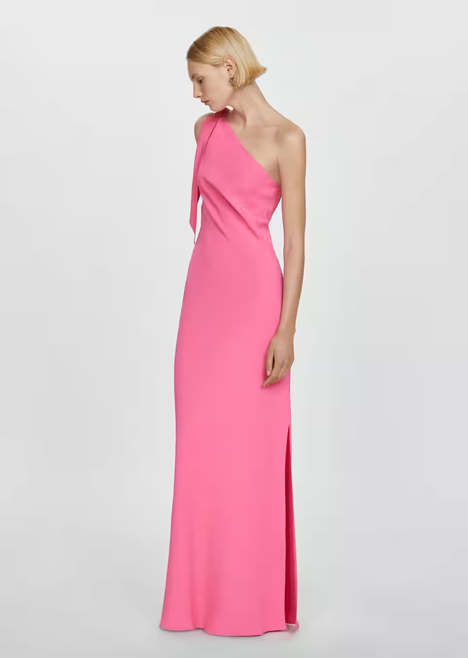 Explore our curated selection of formal maxi dresses, perfect for elevating your evening attire. From the elegance of satin to the sparkle of sequins, find your ideal gown for any sophisticated event. Formal Maxi Dresses | Formal Maxi Dress | Formal Maxy Dress | Prom Dress | Wedding Guest Dress | Formal Dress | Black Prom Dress | Black Dress | Red Dress | Maxi Dress | Dress To Impression | Green Prom Dress | Classy Prom Dress | Green Dress | Blue Dress | Floral Dress | Long Dress