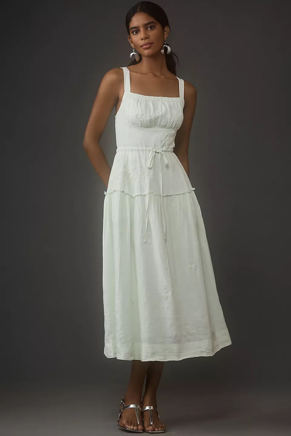 Discover the elegance and versatility of white linen dresses. From midi to maxi, strapless to tiered, explore the best styles for summer outings, elegant dinners, and casual chic days. White Linen Dress Outfit | White Linen Dresses For Summer | White Linen Dresses With Sleeves | Wite Linen Dresses For Sale | White Linen Dress With Pockets | White Linen Dresses For Ladies | Linen Dress Short | White Linen Dress Sleeveless | White Linen Dress Long | White Linen Dress Mini | White Summer Dress