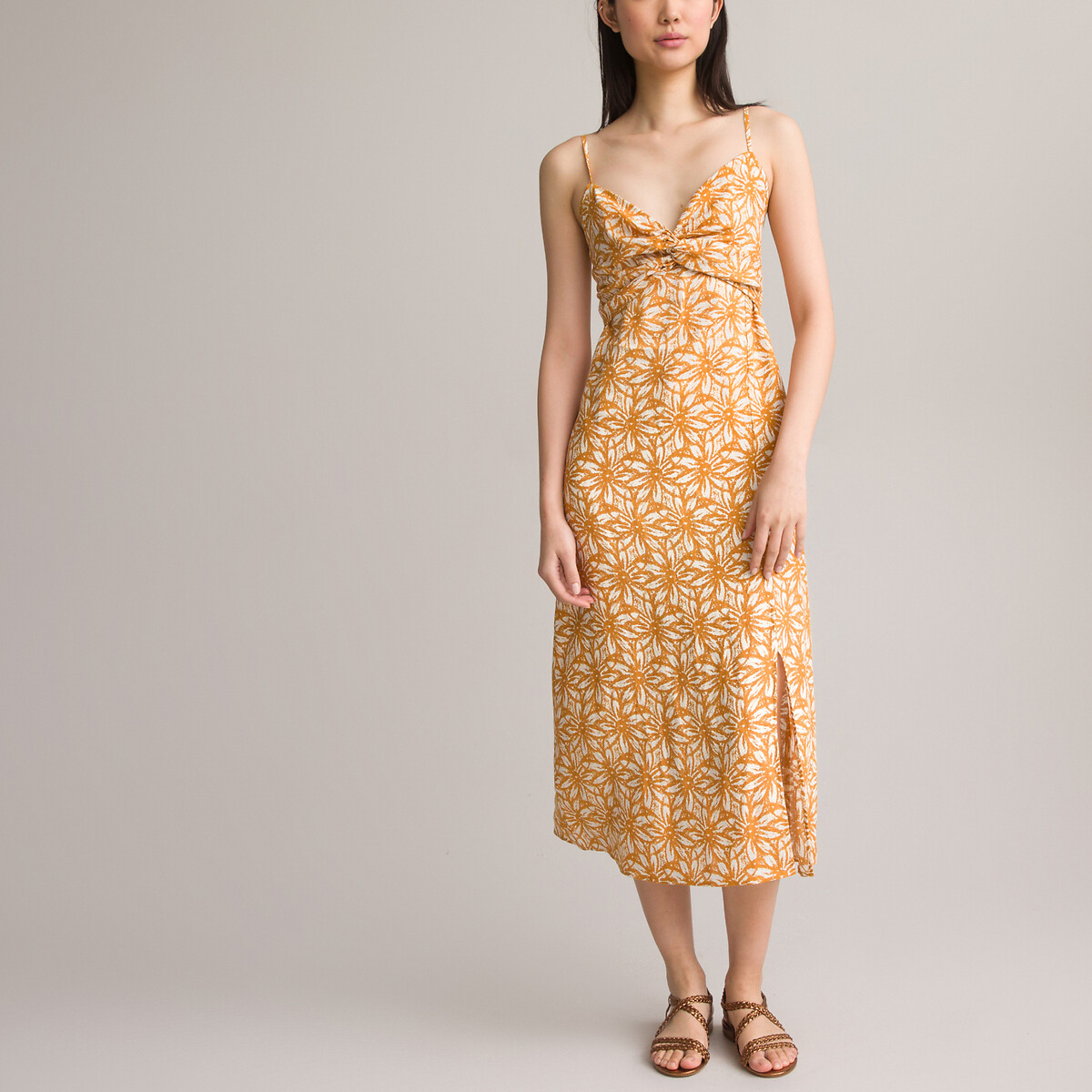 Guide to the perfect floral summer midi dresses to elevate your style this season. From elegant garden parties to casual sunny days, find your ideal match for comfort, style, and versatility. Summer Dress | Sundress | Cute Dress | Beach Dress | Sun Dress | Midi Dress | Flower Dress | Spring Fling Dress | Floral Summer Midi Dresses | Floral Summer Midi Dress | Floral Midi Dress | Floral Midi Dresses | Floral Midi Dress Outfit | Floral Midi Dresses Casual | Floral Midi Dress Outfit Summer
