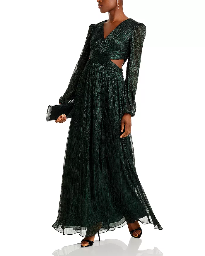 Discover the elegance of green maxi dresses in our latest post, featuring a curated collection that blends timeless charm with contemporary style. Perfect for any occasion, from casual outings to formal events. Green Maxi Dress | Green Maxi Dresses | Green Dress | Emerald Green Dress | Green Dress Outfit | Maxi Dresses | Summer Maxi Dress | Spring Dress | Green Summer Dress