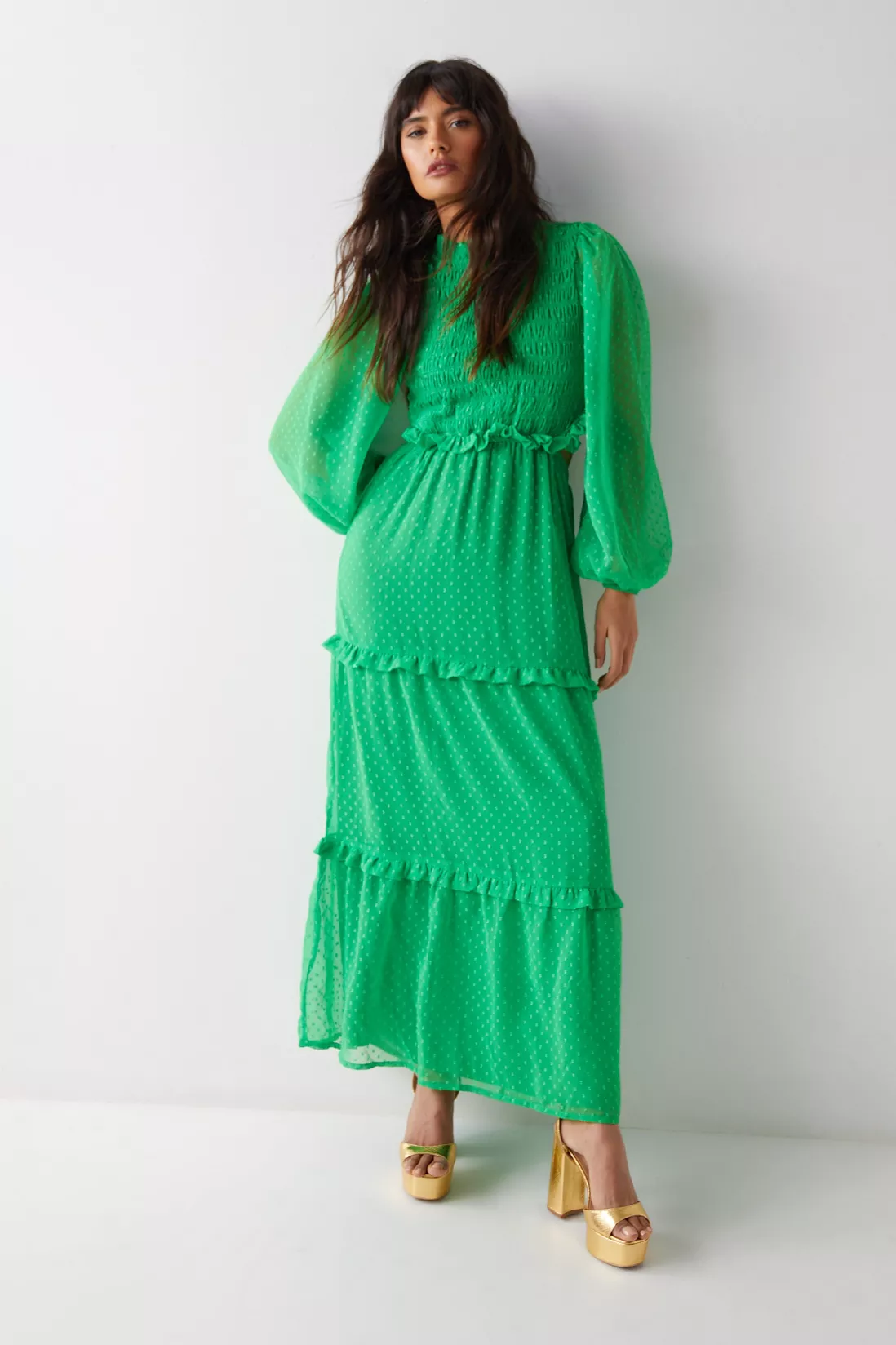 Discover the elegance of green maxi dresses in our latest post, featuring a curated collection that blends timeless charm with contemporary style. Perfect for any occasion, from casual outings to formal events. Green Maxi Dress | Green Maxi Dresses | Green Dress | Emerald Green Dress | Green Dress Outfit | Maxi Dresses | Summer Maxi Dress | Spring Dress | Green Summer Dress