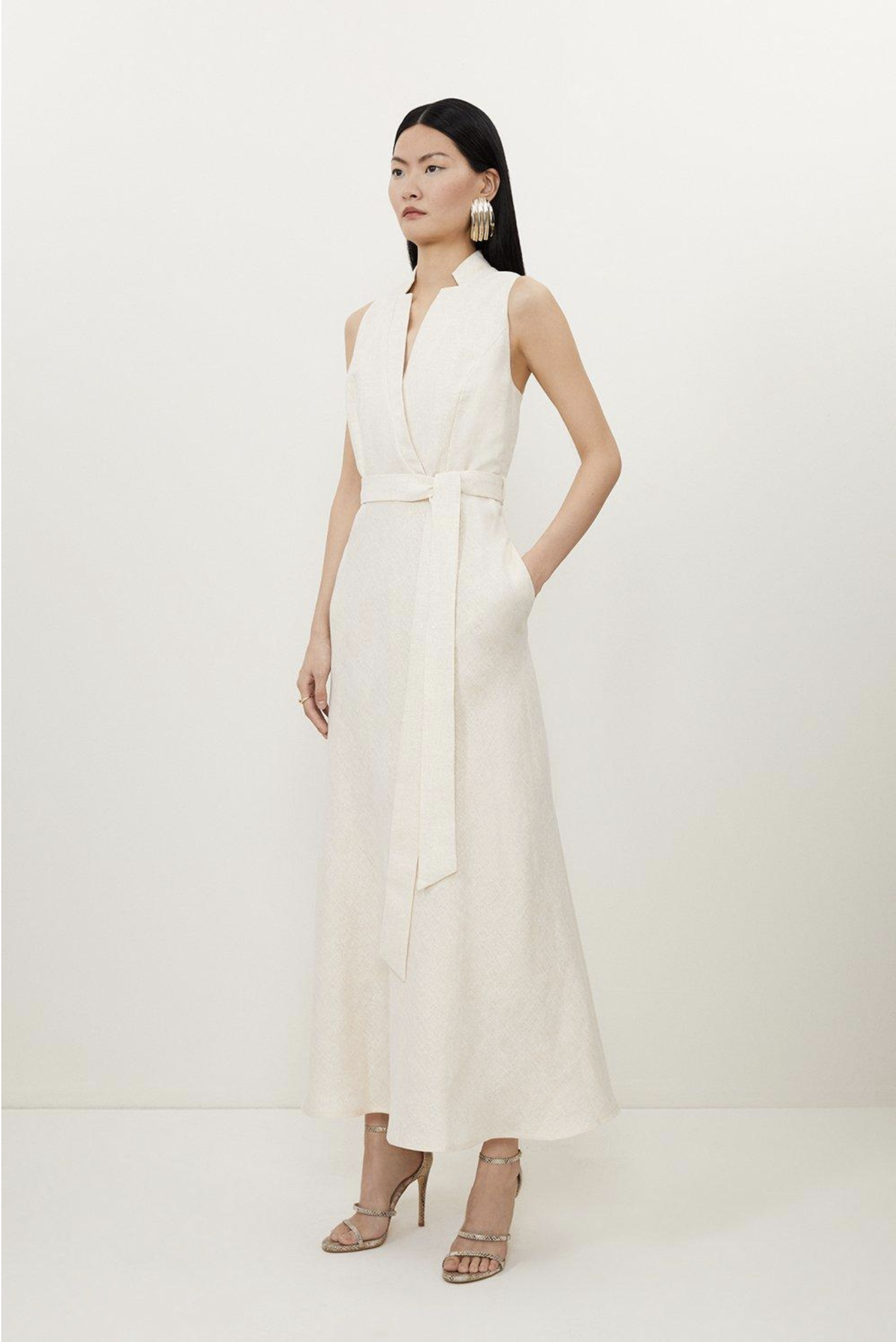 Discover the elegance and versatility of white linen dresses. From midi to maxi, strapless to tiered, explore the best styles for summer outings, elegant dinners, and casual chic days. White Linen Dress Outfit | White Linen Dresses For Summer | White Linen Dresses With Sleeves | Wite Linen Dresses For Sale | White Linen Dress With Pockets | White Linen Dresses For Ladies | Linen Dress Short | White Linen Dress Sleeveless | White Linen Dress Long | White Linen Dress Mini | White Summer Dress