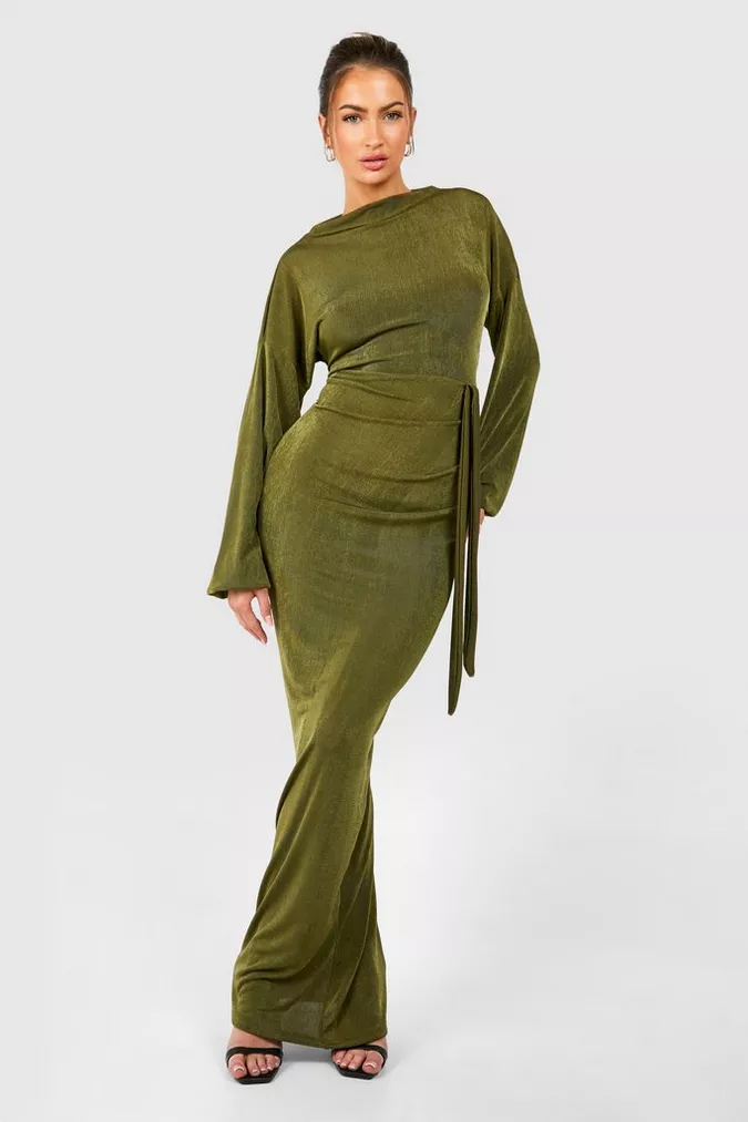 Discover the elegance of green maxi dresses in our latest post, featuring a curated collection that blends timeless charm with contemporary style. Perfect for any occasion, from casual outings to formal events. Green Maxi Dress | Green Maxi Dresses | Green Dress | Emerald Green Dress | Green Dress Outfit | Maxi Dresses | Summer Maxi Dress | Spring Dress | Green Summer Dress