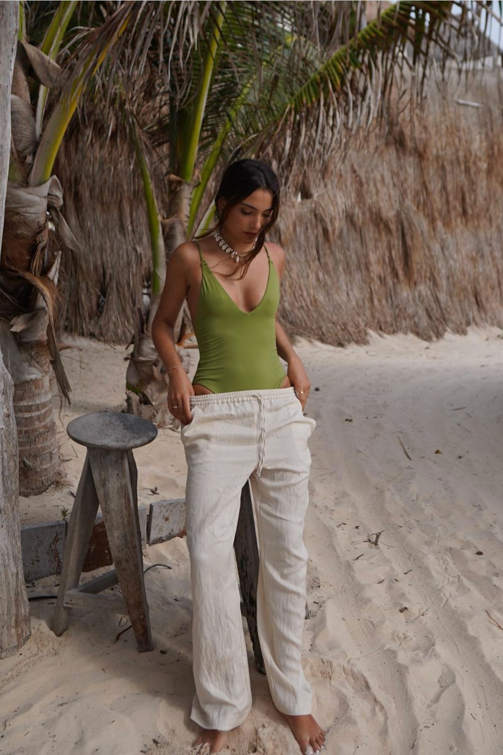 Discover the perfect blend of style and comfort with our Tulum outfit ideas and packing tips. From breezy beachside ensembles to chic evening wear, we've curated fashion guide for your tropical getaway. Explore Tulum's beauty in stunning outfits. #TulumStyle #TravelFashion | What To Wear In Tulum | What To Pack For Tulum | Tulum Outfit Ideas | Tulum Packing List | Tulum Packing Guide | Tulum Packing Checklist | Tulum Outfits Ideas Black Women | Tulum Outfits Ideas Plus Size | Night Party Outfit