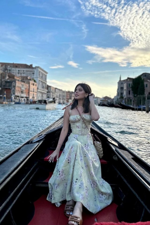 Discover the perfect outfits for every Venetian adventure with our ultimate Venice style guide. Explore 50 tailored outfit ideas that blend comfort with elegance, ensuring you look chic while navigating the enchanting streets and canals of Venice. Venice Italy Aesthetic | Venice Italy Outfit | Venice Travel Outfit | Italy Outfit | Europe Outfit | Italy Outfit Summer | Italy Summer Outfit | Spring | Fall | Spring Outfits | Italy Outfits Winter | Italy Outfit Fall | Casual Summer Outfit #venice Discover the perfect outfits for every Venetian adventure with our ultimate Venice style guide. Explore 50 tailored outfit ideas that blend comfort with elegance, ensuring you look chic while navigating the enchanting streets and canals of Venice. Venice Italy Aesthetic | Venice Italy Outfit | Venice Travel Outfit | Italy Outfit | Europe Outfit | Italy Outfit Summer | Italy Summer Outfit | Spring | Fall | Spring Outfits | Italy Outfits Winter | Italy Outfit Fall | Casual Summer Outfit #venice