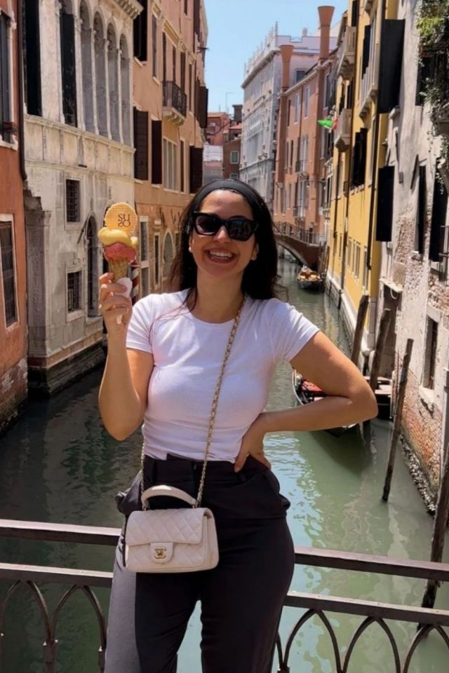 Discover the perfect outfits for every Venetian adventure with our ultimate Venice style guide. Explore 50 tailored outfit ideas that blend comfort with elegance, ensuring you look chic while navigating the enchanting streets and canals of Venice. Venice Italy Aesthetic | Venice Italy Outfit | Venice Travel Outfit | Italy Outfit | Europe Outfit | Italy Outfit Summer | Italy Summer Outfit | Spring | Fall | Spring Outfits | Italy Outfits Winter | Italy Outfit Fall | Casual Summer Outfit #venice Discover the perfect outfits for every Venetian adventure with our ultimate Venice style guide. Explore 50 tailored outfit ideas that blend comfort with elegance, ensuring you look chic while navigating the enchanting streets and canals of Venice. Venice Italy Aesthetic | Venice Italy Outfit | Venice Travel Outfit | Italy Outfit | Europe Outfit | Italy Outfit Summer | Italy Summer Outfit | Spring | Fall | Spring Outfits | Italy Outfits Winter | Italy Outfit Fall | Casual Summer Outfit #venice