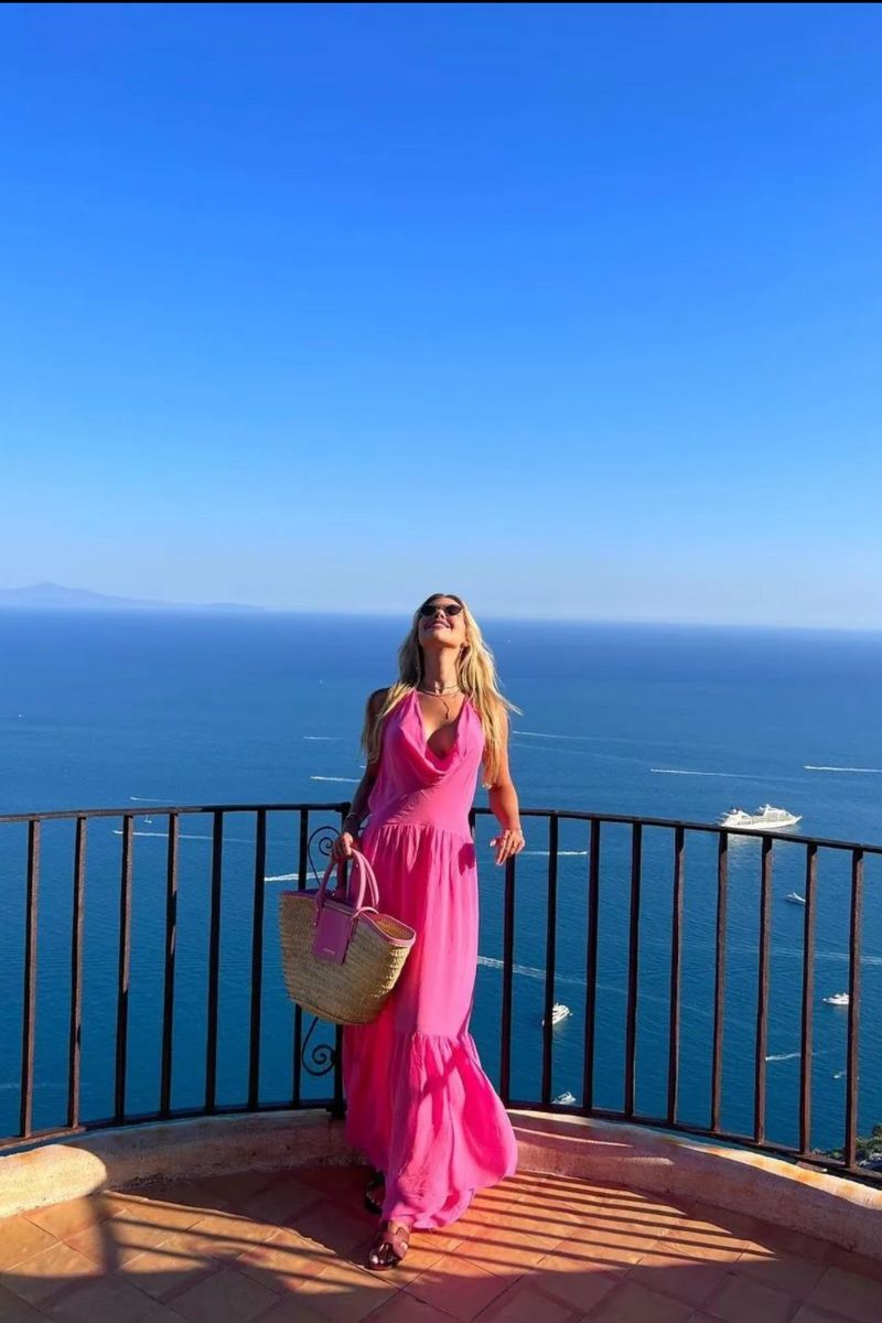 36 Amalfi Coast Outfits A Fashion Guide to Your Italian Getaway — free download