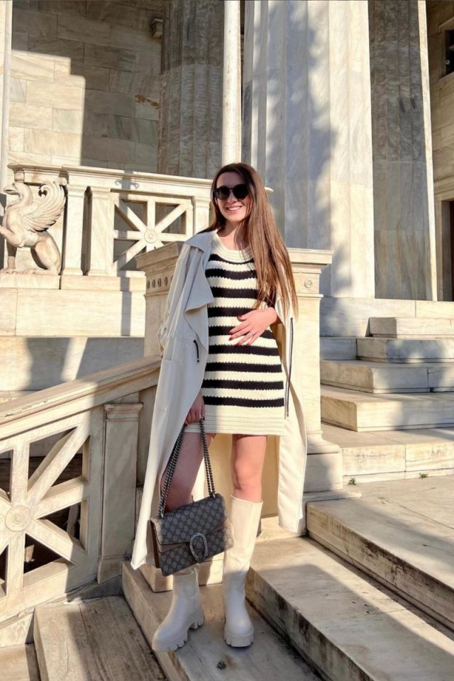 Explore the best Athens outfit ideas for every occasion, from chic exploring and beachy vibes to stylish nights out. Discover how to dress perfectly for sightseeing, brunch, casual outings, and more in the vibrant city of Athens. Stay stylish and comfortable with our curated fashion tips and outfit inspirations. Athens Greece, Summer Outfits, Fall Outfits, Athens Outfit Aesthetic, What To Wear In Athens, Athens Packing List, Athens Inspired Outfits, Greece Travel Outfit, Weekend In Athens Explore the best Athens outfit ideas for every occasion, from chic exploring and beachy vibes to stylish nights out. Discover how to dress perfectly for sightseeing, brunch, casual outings, and more in the vibrant city of Athens. Stay stylish and comfortable with our curated fashion tips and outfit inspirations. Athens Greece, Summer Outfits, Fall Outfits, Athens Outfit Aesthetic, What To Wear In Athens, Athens Packing List, Athens Inspired Outfits, Greece Travel Outfit, Weekend In Athens
