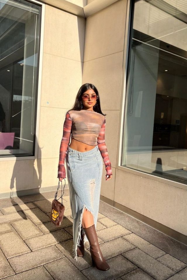 Discover stylish denim maxi skirt outfit ideas perfect for brunch, exploring, casual outings, and more. Get tips on how to balance your silhouette, choose the right footwear, and accessorize to elevate your look. Denim Maxi Skirts, Denim Maxi Skirt Outfit, Summer Outfit, Outfit Ideas, Denim Skirt Outfit Summer, Denim Skirt Outfit Ideas, Denim Skirt Outfit Winter, Denim Skirt Styling, Denim Skirts Long, Skirts Outfits, Style, Denim Skirt Longer, Denim Skirts Outfits Ideas, Skirt Outfit Aesthetic Discover stylish denim maxi skirt outfit ideas perfect for brunch, exploring, casual outings, and more. Get tips on how to balance your silhouette, choose the right footwear, and accessorize to elevate your look. Denim Maxi Skirts, Denim Maxi Skirt Outfit, Summer Outfit, Outfit Ideas, Denim Skirt Outfit Summer, Denim Skirt Outfit Ideas, Denim Skirt Outfit Winter, Denim Skirt Styling, Denim Skirts Long, Skirts Outfits, Style, Denim Skirt Longer, Denim Skirts Outfits Ideas, Skirt Outfit Aesthetic