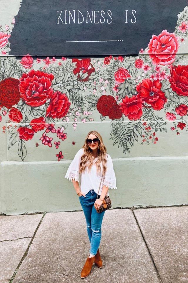 Discover stylish and practical Nashville outfit ideas perfect for every activity, from brunch and exploring to concerts and nightlife. Get inspired with our fashion tips for your next trip to Music City! Nashville Outfits, Nashville Outfit, Nashvile Outfit, Nashville Outfit Summer, Nashville Outfits Summer, Nashvile Outfit Summer, Nashville Bachelorette Party, Spring Outfit, Concert Outfit, Country Concert Outfit, Date Night Outfit, Music Festival Outfit, Country Concert Outfit Ideas Discover stylish and practical Nashville outfit ideas perfect for every activity, from brunch and exploring to concerts and nightlife. Get inspired with our fashion tips for your next trip to Music City! Nashville Outfits, Nashville Outfit, Nashvile Outfit, Nashville Outfit Summer, Nashville Outfits Summer, Nashvile Outfit Summer, Nashville Bachelorette Party, Spring Outfit, Concert Outfit, Country Concert Outfit, Date Night Outfit, Music Festival Outfit, Country Concert Outfit Ideas