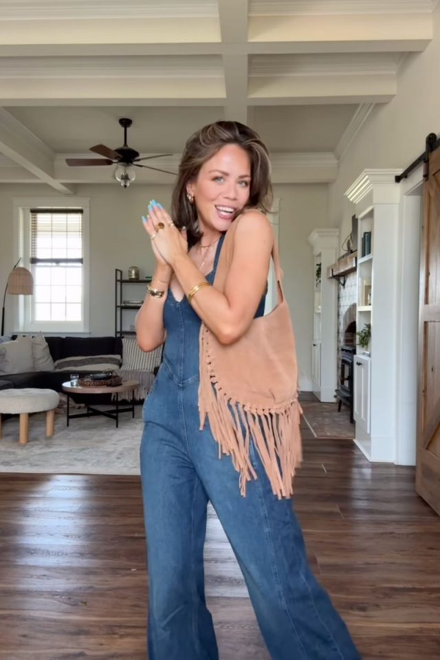 Discover stylish and practical Nashville outfit ideas perfect for every activity, from brunch and exploring to concerts and nightlife. Get inspired with our fashion tips for your next trip to Music City! Nashville Outfits, Nashville Outfit, Nashvile Outfit, Nashville Outfit Summer, Nashville Outfits Summer, Nashvile Outfit Summer, Nashville Bachelorette Party, Spring Outfit, Concert Outfit, Country Concert Outfit, Date Night Outfit, Music Festival Outfit, Country Concert Outfit Ideas Discover stylish and practical Nashville outfit ideas perfect for every activity, from brunch and exploring to concerts and nightlife. Get inspired with our fashion tips for your next trip to Music City! Nashville Outfits, Nashville Outfit, Nashvile Outfit, Nashville Outfit Summer, Nashville Outfits Summer, Nashvile Outfit Summer, Nashville Bachelorette Party, Spring Outfit, Concert Outfit, Country Concert Outfit, Date Night Outfit, Music Festival Outfit, Country Concert Outfit Ideas
