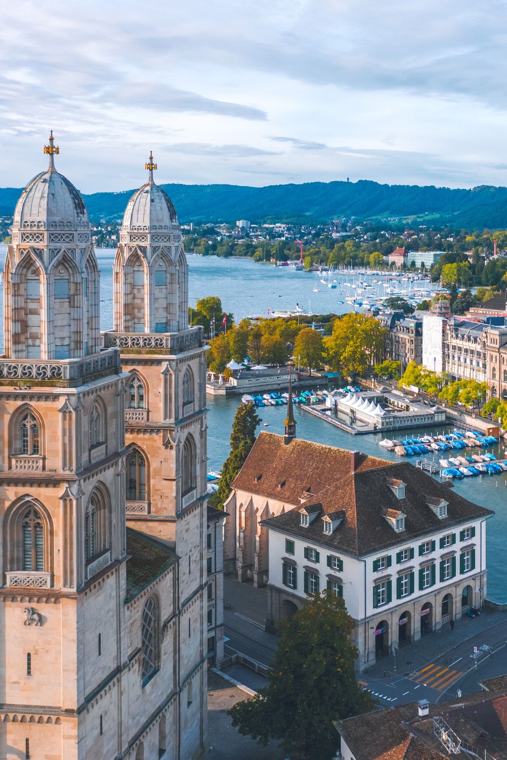 Explore the perfect 11–13 day itinerary through London, Paris, and Switzerland—complete with where to stay, what to see, and how to travel between each iconic destination. London Paris Switzerland Itinerary, Paris Itinerary, London Itinerary, Europe Itinerary, London Paris Switzerland Italy, Italy Itinerary, Things To Do, London Travel Tips, London Things To Do, Paris Things To Do, Paris At Night, Best Tours, Where To Stay