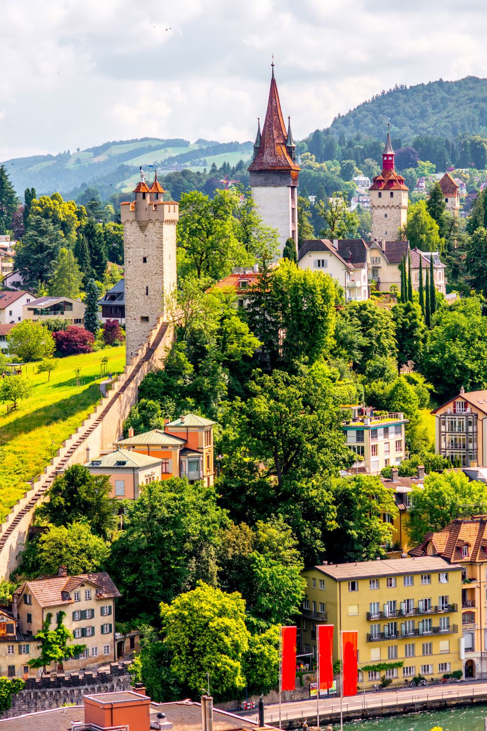 Explore the perfect 11–13 day itinerary through London, Paris, and Switzerland—complete with where to stay, what to see, and how to travel between each iconic destination. London Paris Switzerland Itinerary, Paris Itinerary, London Itinerary, Europe Itinerary, London Paris Switzerland Italy, Italy Itinerary, Things To Do, London Travel Tips, London Things To Do, Paris Things To Do, Paris At Night, Best Tours, Where To Stay