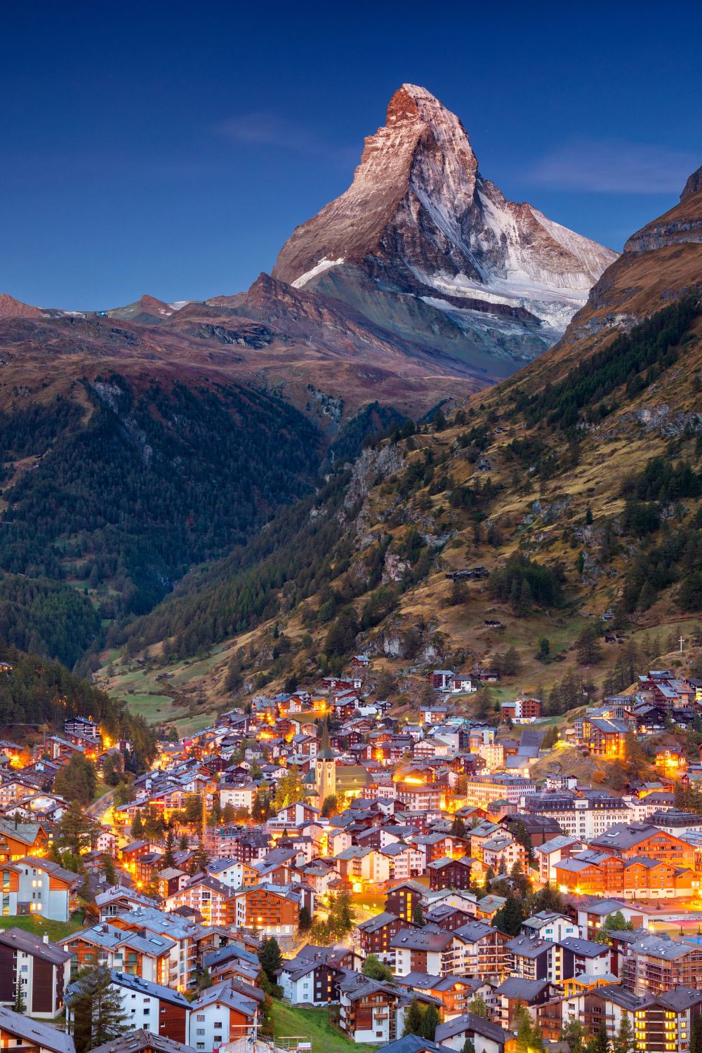 Explore the perfect 11–13 day itinerary through London, Paris, and Switzerland—complete with where to stay, what to see, and how to travel between each iconic destination. London Paris Switzerland Itinerary, Paris Itinerary, London Itinerary, Europe Itinerary, London Paris Switzerland Italy, Italy Itinerary, Things To Do, London Travel Tips, London Things To Do, Paris Things To Do, Paris At Night, Best Tours, Where To Stay
